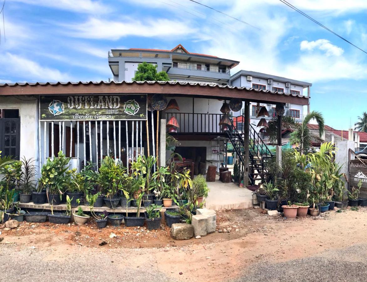 Outland Hostel Vang Vieng Eksteriør bilde